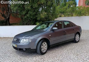 Audi A4 1.9 TDI Negociável em muito bom estado !!! - 03