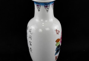 Jarra porcelana da China, caracteres chineses, circa 1980