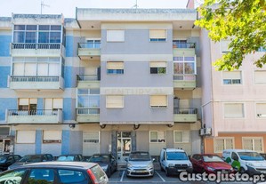 Apartamento T2 no Cacém