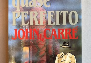 Livro "Um crime quase perfeito" - John le Carré