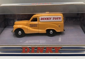 1953 AUSTIN A40 "Dinky Toys" Logo 1/43 como Novo