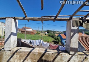 Casa de aldeia em Lamas e Cercal de 102,00 m²