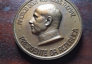 Medalha Américo Deus Rodrigues Thomas