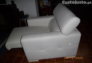 sofa em pele cheslong