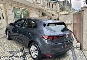 Renault Mgane 2021 23.449 km  - 21