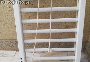 Aquecedor para casa de banho e toalhas