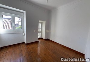 Espa�osa Moradia T3 em Penamacor