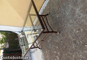 Mesa de Apoio para Sala com Vidro