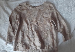 Camisola flores beje da Pull and Bear