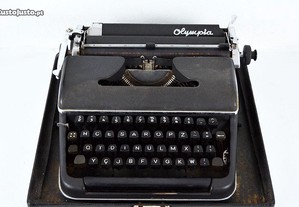Máquina de escrever Olympia teclado Querty