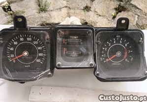 Conta-quilometros Datsun 510 SSS