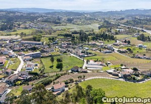 Terreno Com Moradia Para Reconstrução