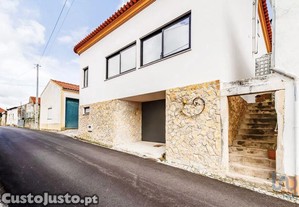 Casa / Villa T4 em Reguengo do Fetal de 150,00 m