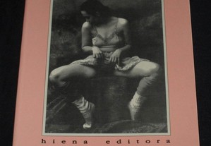 Livro Casa de Mulheres Dacia Maraini Hiena