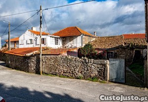 Moradia T4 Com Espao Exterior