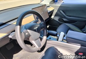Tesla Model 3 Long range - 20