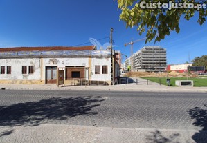 Terreno urbano em área de construção - montijo
