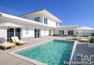 Casa / Villa T4 em Altura de 255,00 m²