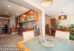 T3+1 com garagem, elevador e 145 m² em Alvalade   espaço, conforto e localização premium