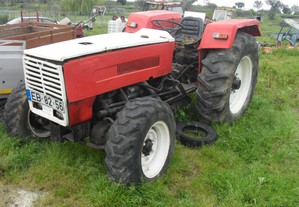 Tractor Steyr 650 com documentos