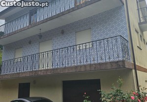 Moradia a 10 km da Régua