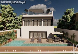 Casa / Villa T3 em Tavira (Santa Maria e Santiago) de 245,00 m²