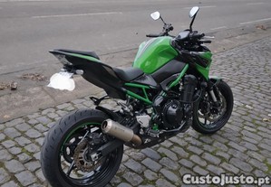 Kawasaki Z900 - 22