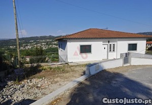 Moradia Individual T6 Em Arões Santa Cristina, Fafe