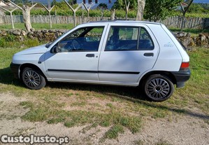 Renault Clio 1.2 5 portas - 93