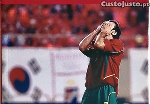 Portugal e o Mundo em 2022 Anuário Expresso - foto de Figo na capa