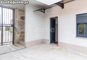 Prédio Para Investimento - 5 Apartamentos |...