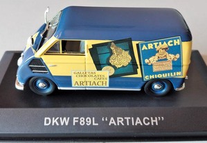 * Miniatura 1:43 "Carrinhas de Distribuição" | DKW F89L | Publicidade: Artiach