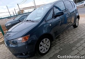 Mitsubishi Colt 1.3 gasolina - 13