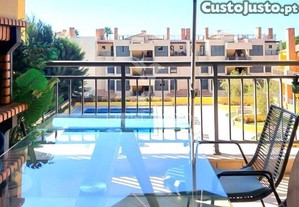 Vilamoura - apartamento com piscina e 2 lugares de estacionamento