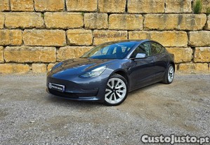 Tesla Model 3 Long-Range Dual Motor AWD