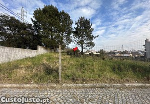 Lote 450 m2 | para moradia 3 frentes | pedrouos | maia