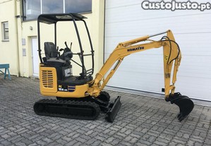 Mini giratria escavadora Komatsu 1800kg de 2019