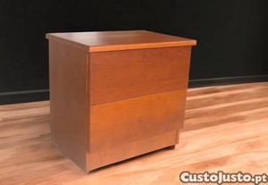 Mesa de Cabeceira com 2 Gavetas Novo Já Montado Entrega Grátis
