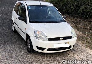 Ford Fiesta 1.4 TDCI Comercial - Diesel - 05