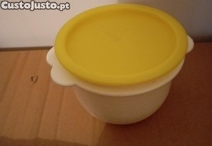 Caixa tupperware 700ml tampa amarela, branco "otimo estado"