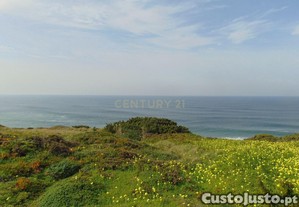 Terreno Rústico 5250m2 perto da Ericeira junto ao mar
