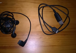 Auricular Samsung (novo) e cabo de dados USB