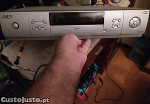 Leitor de DVD marca MEI