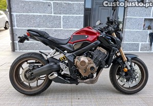 Honda CB650R - 19