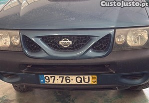 Nissan Terrano 2.7 teu - 00