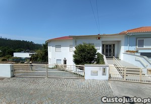 Edifício com Potencial para 3 Apartamentos   Fornelo, Vila do Conde