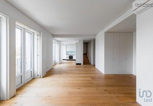 Apartamento T2 em Lisboa de 145,00 m²