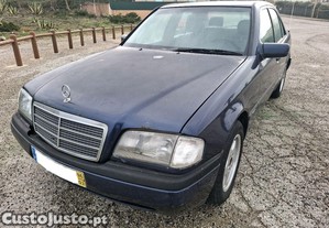 Mercedes-Benz C 220 classic - 96