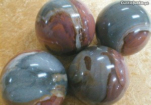 Bola de mineral semi-precioso jaspe policromo 7cm