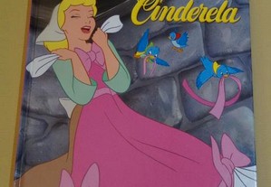 "Cinderela" de Walt Disney